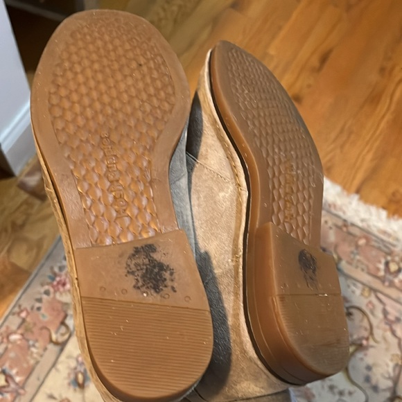 Hush Puppies real suede booties. US 8 but in fact more like 8.5 - Picture 6 of 7